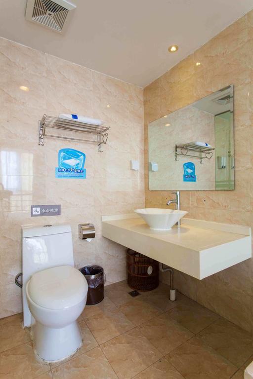 7Days Inn Chongqing Shapingba Pedestrian Street Room photo